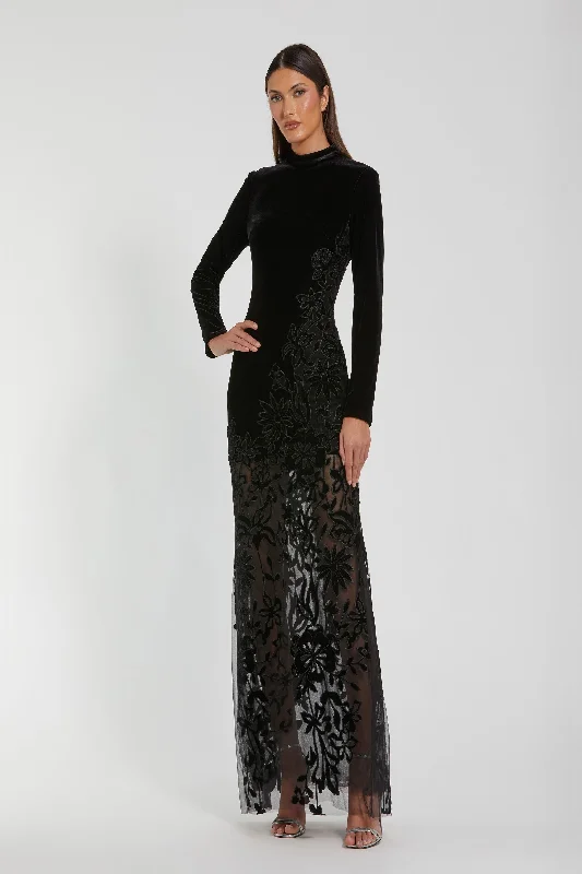 Last Chance tiered dressMac Duggal 20756