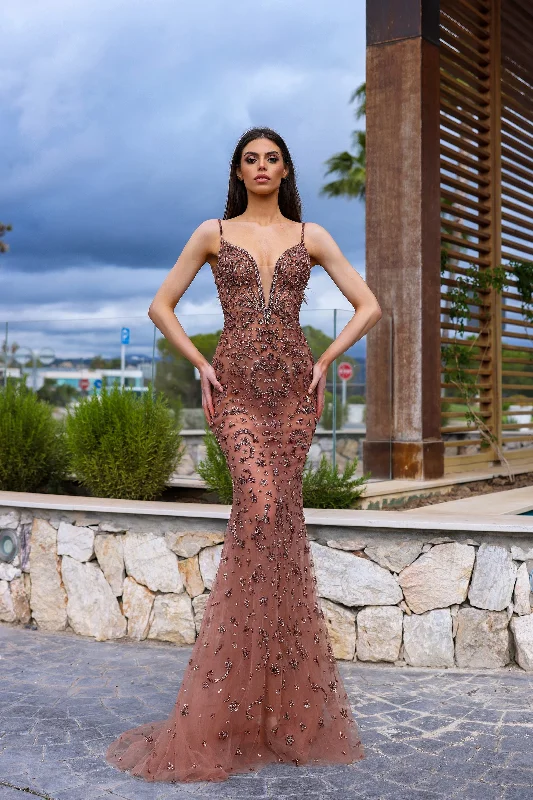 Crazy Deals evening dressChic and Holland AR330331