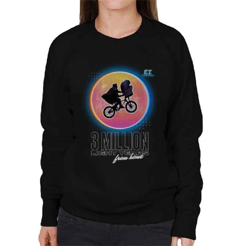 chic fitness hoodieE.T. 3 Million Light Years From Home Women's Sweatshirt