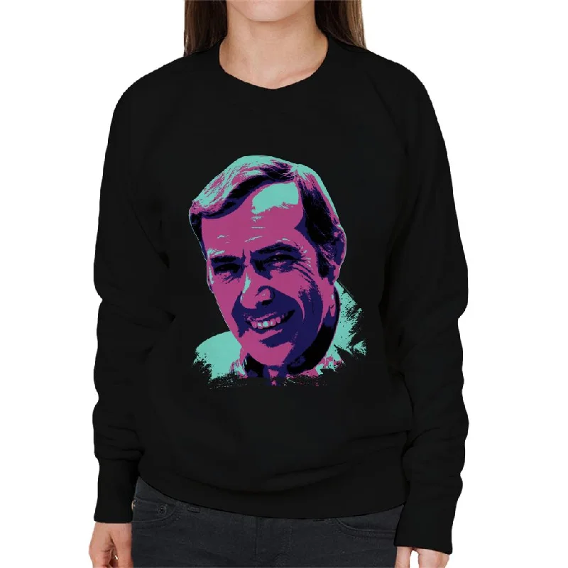 minimalistic workout hoodieTV Times Musical Entertainer Val Doonican 1975 Pop Art Stylised Women's Sweatshirt