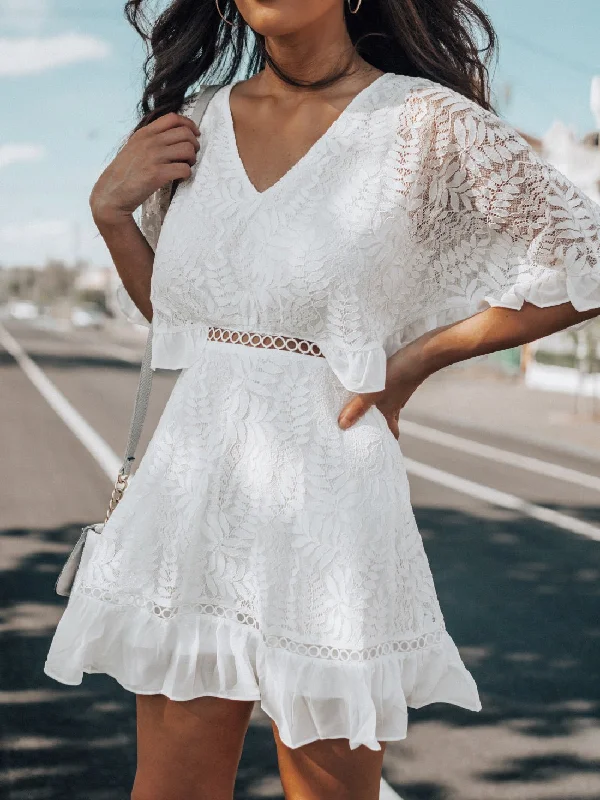 luxury dressV-Neck Lace Short Sleeve Ruffle Dress