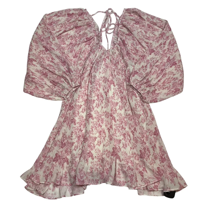 Midnight Madness Dress Casual Short By Mable In Pink & White, Size: M