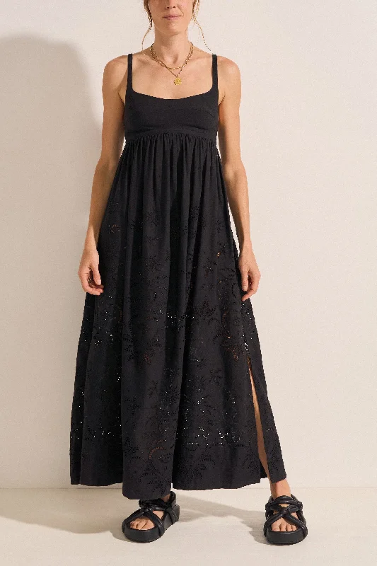 comfy maxi dressRaven Black Eyelet Linen Dress