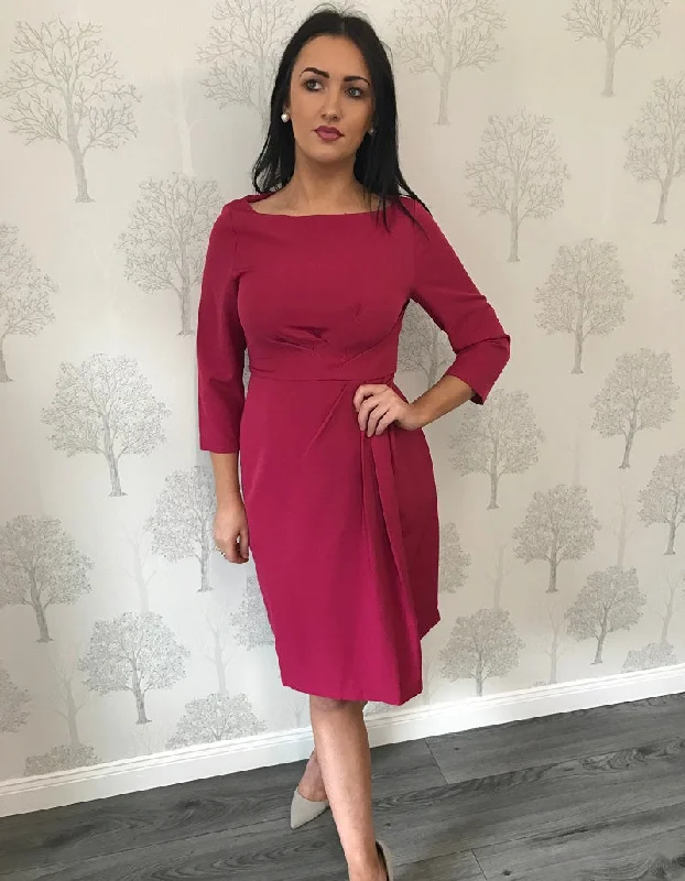 comfy dressNicky Magenta 3/4 Sleeve Ruched Pencil Dress