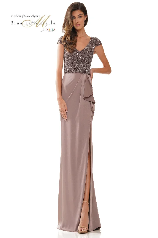 Weekend Special chic slip dressRina Di Montella RD2779