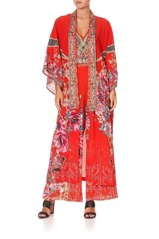 Exclusive Deal KIMONO COAT AND THE QUEEN WORE RED
