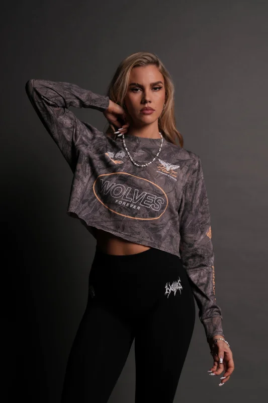 Price Slash Live Fast V3 "Premium" (LS Cropped) Tee in Driftwood Wolf Forest Camo