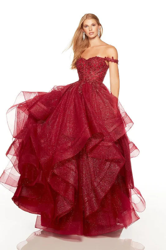 Online Exclusive fitted cocktail dressAlyce 61320