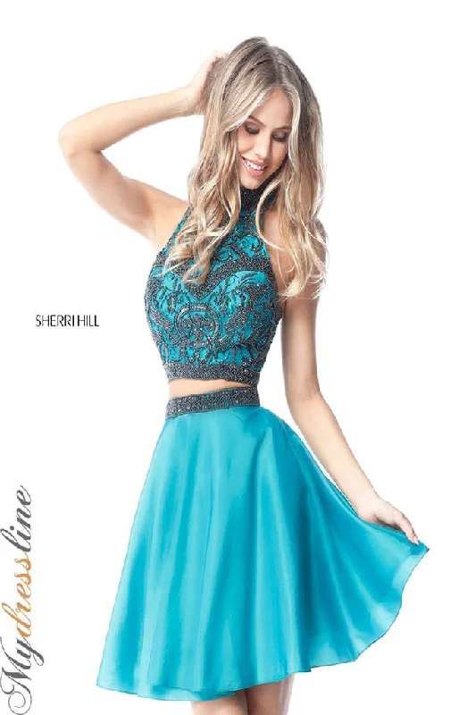 Value Deals vintage-inspired dressSherri Hill 50524