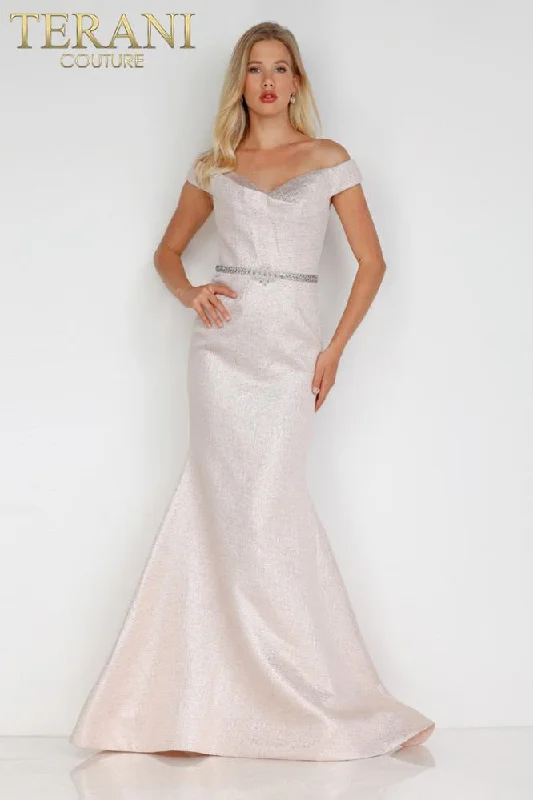Special Savings fitted cocktail dressTerani Couture 231E0311