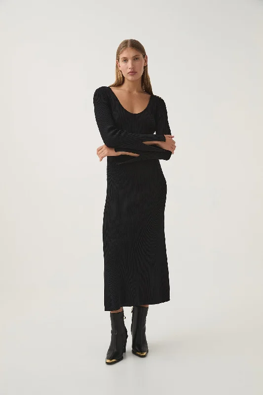 chic shift dressZeitgeist Knit Midi Dress