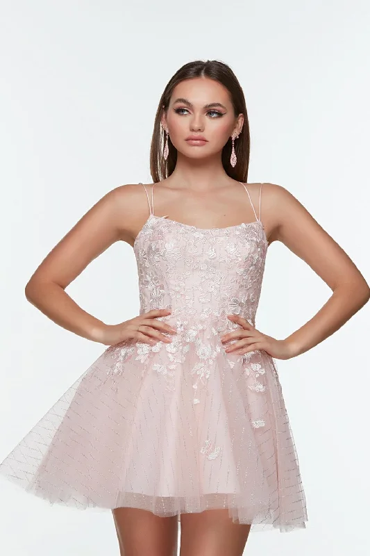 Daily Specials minimalistic dressAlyce 3968