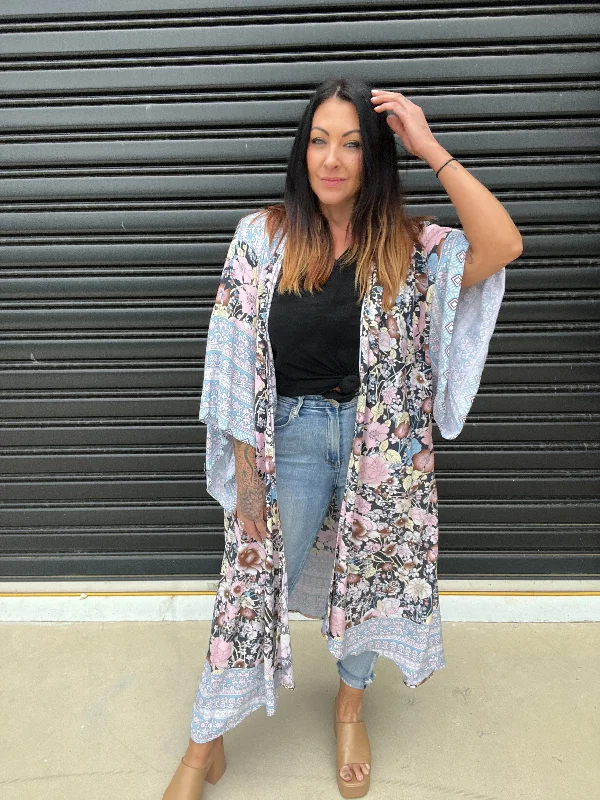 lace dressSavanna Kimono