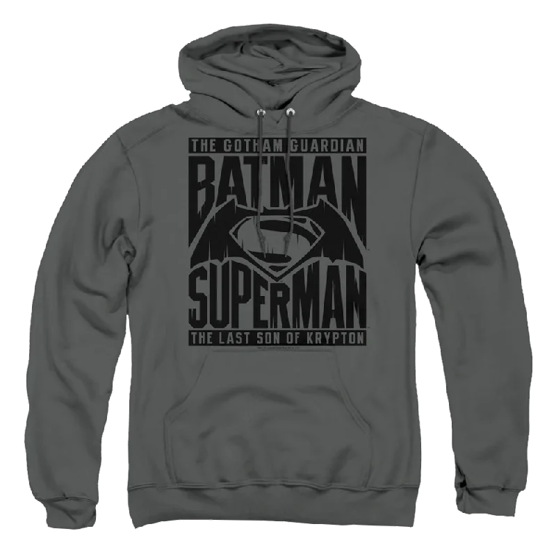 versatile hoodieBatman v Superman Title Fight - Pullover Hoodie