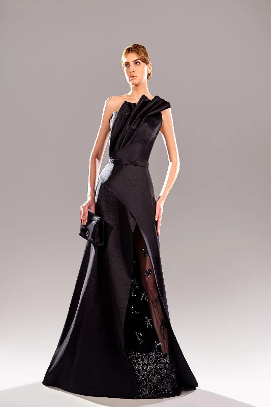 Super Bargain sleek dressReverie Couture SP24106