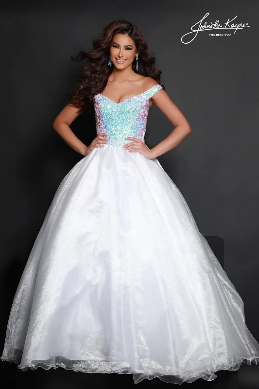 Today’s Special elegant maxi dressJohnathan Kayne 2652