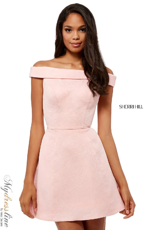 Value Deals t-shirt dressSherri Hill 52336