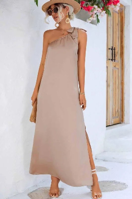 sleeveless dressSLANTED RIBBON POINT SHOULDER MAXI SLIT DRESS