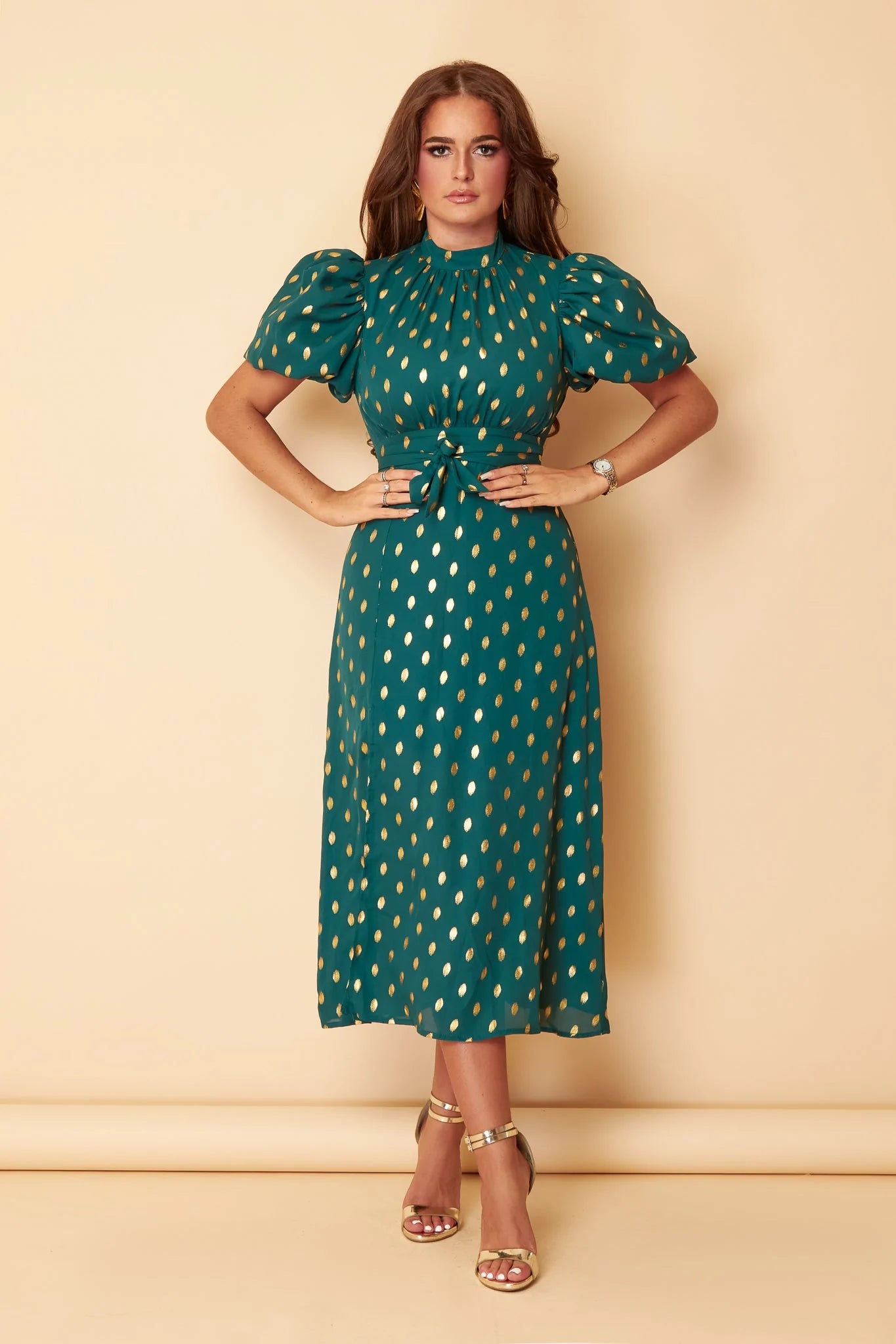 comfy dressLilly Emerald Green Gold Foil Print Puff Sleeve Midi Dress