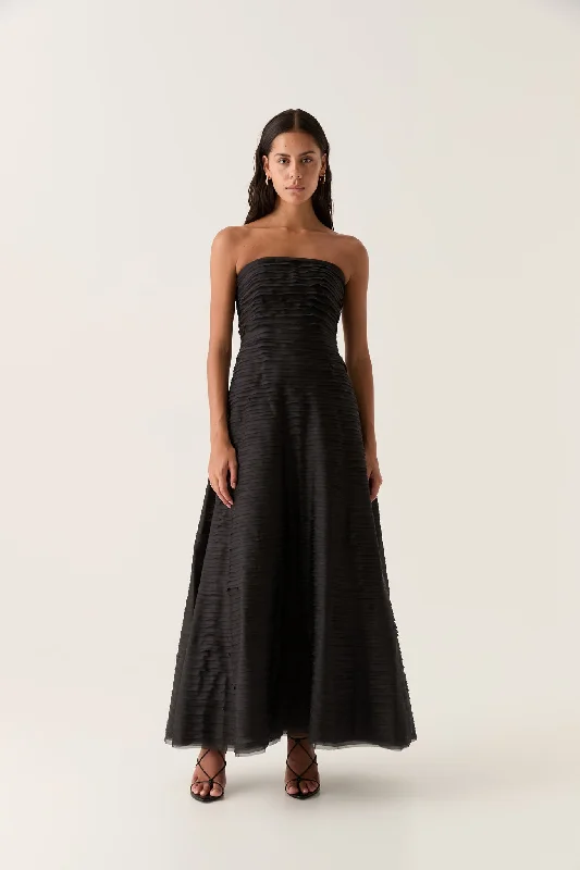 sleek dressSoundscape Maxi Dress