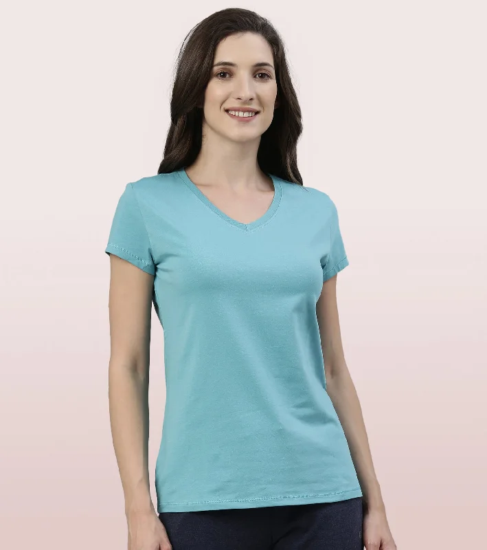 Can't Miss Basic ‘V’ Tee | Short Sleeve ‘V’ Neck Basic Stretch Cotton Tee